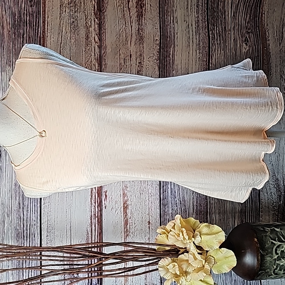 NWT LAmade MINDY SLIT BACK SHRIMP COLOR TANK TOP